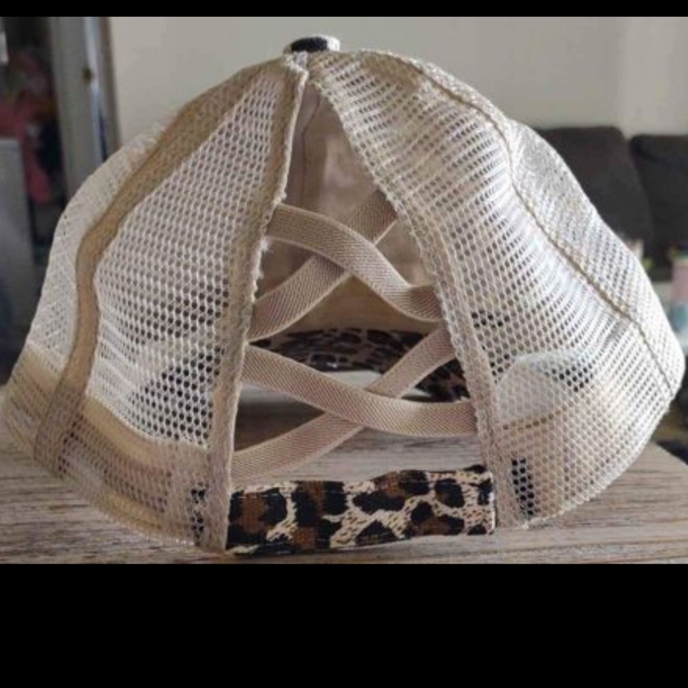 β‘ Animal Print distressed detail hat with Adjustable One Size Fits Most π - Picture 2 of 2